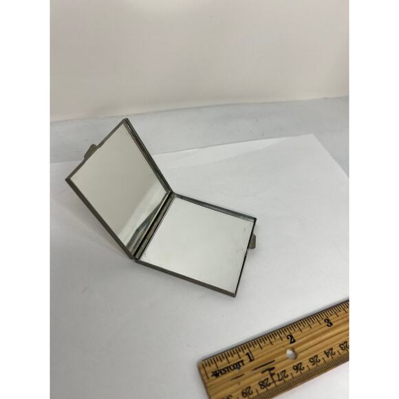 Vintage Square Double Mirror Compact w/Painted Porcelain Roses on Cover - Picture 5 of 5